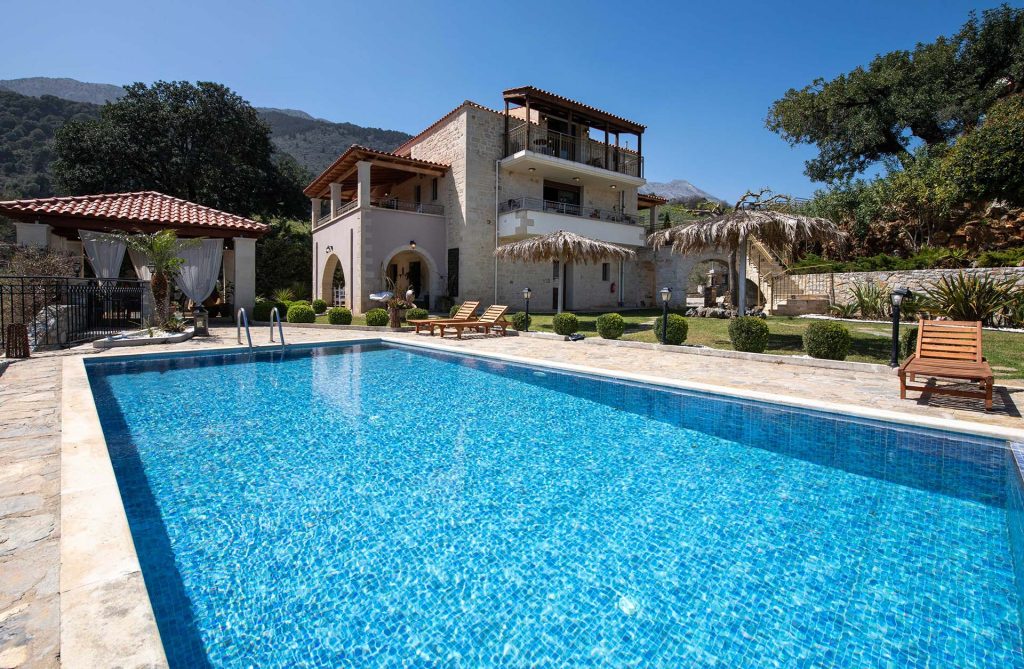 Geroulios Kasto Villa I